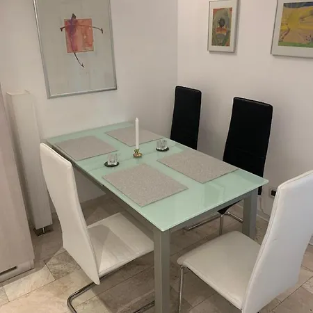 Schöne App. 36 Mit Privatstrand