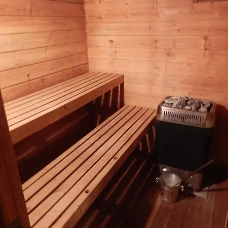 Schoene Ferienwohnung 36 Viralago Mit Privatstrand Gambarogno