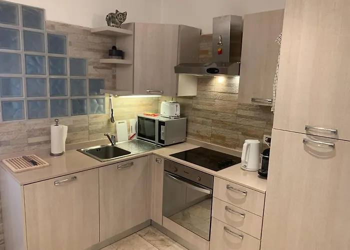 Schoene 36 Viralago Mit Privatstrand Apartman Gambarogno